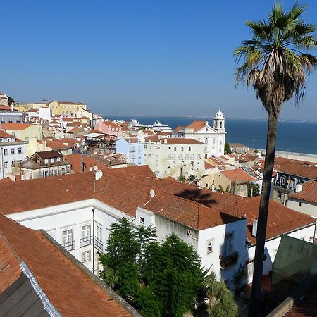 Bairrus Lisbon Apartments - Alfama Esterno foto