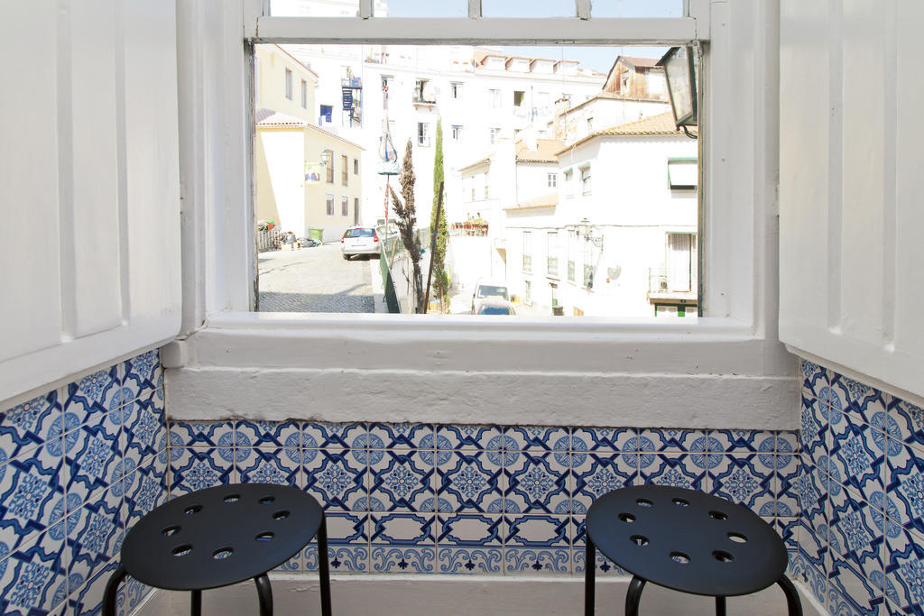 Bairrus Lisbon Apartments - Alfama Esterno foto