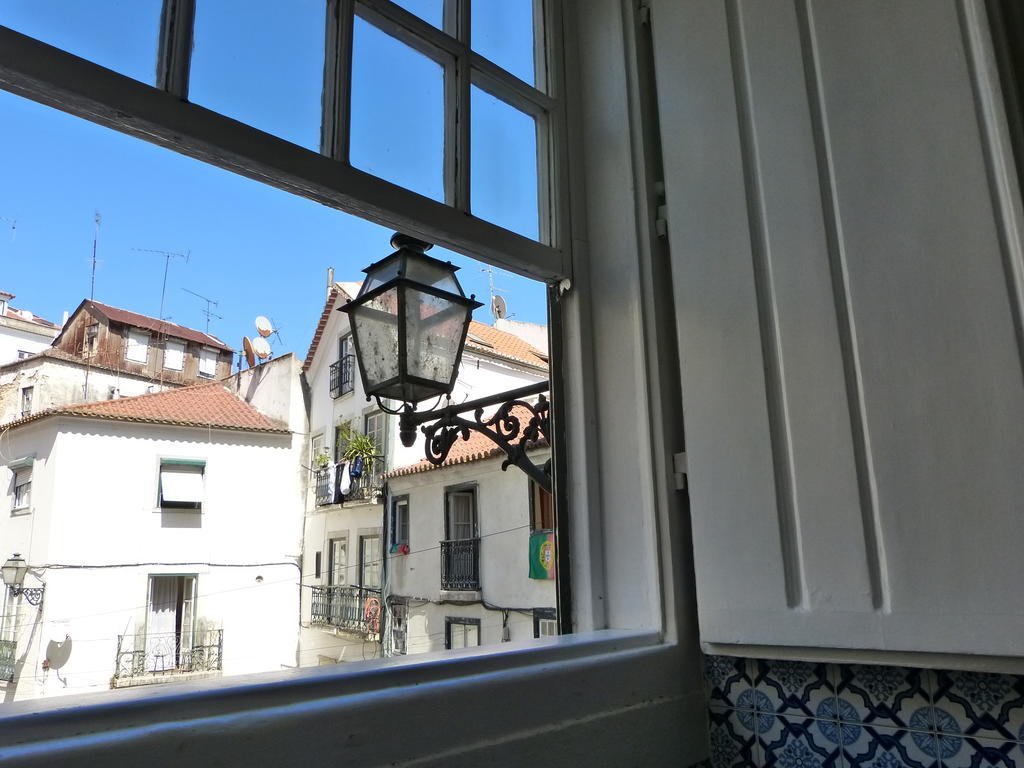 Bairrus Lisbon Apartments - Alfama Esterno foto